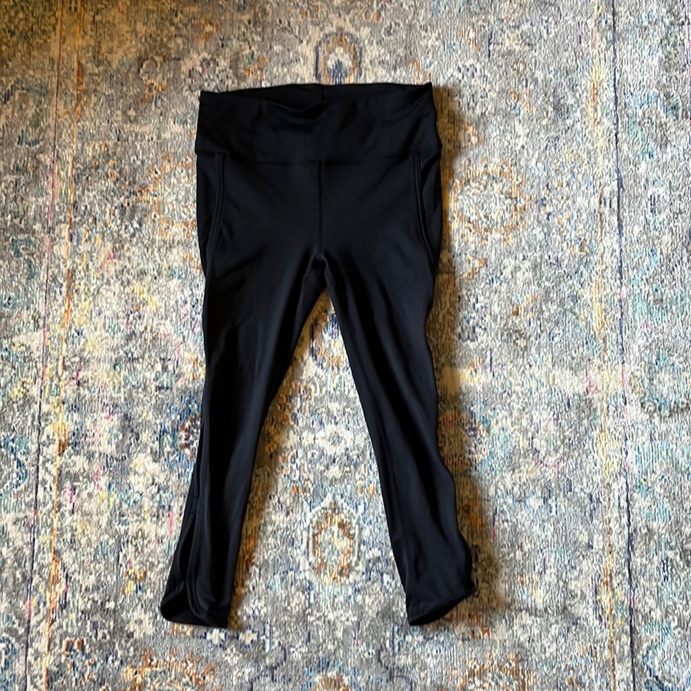 Free People Movement high waisted crop black leggings. Size M